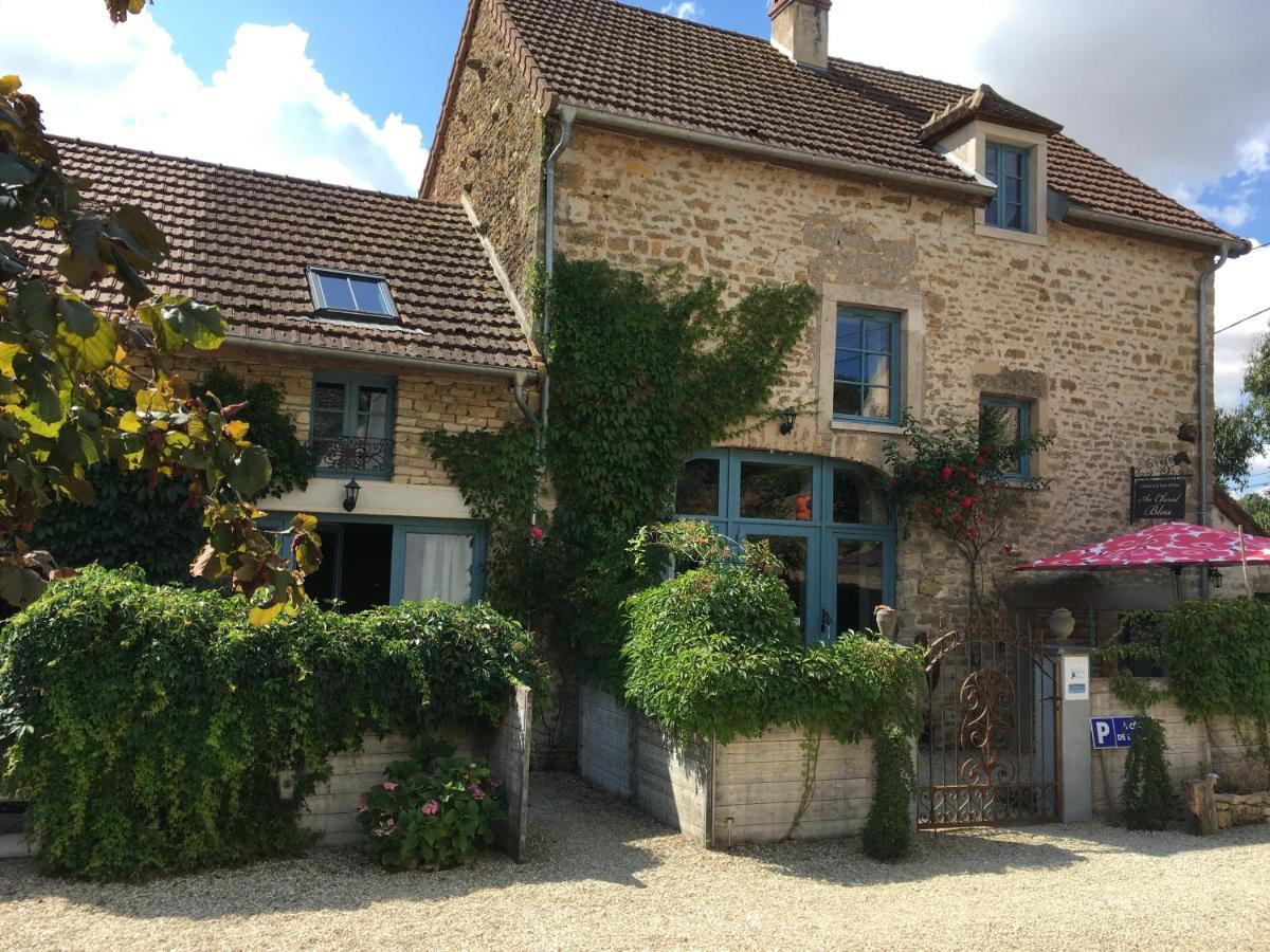 مبيت وإفطار Fontenay-près-Vézelay Au Cheval Bleu المظهر الخارجي الصورة